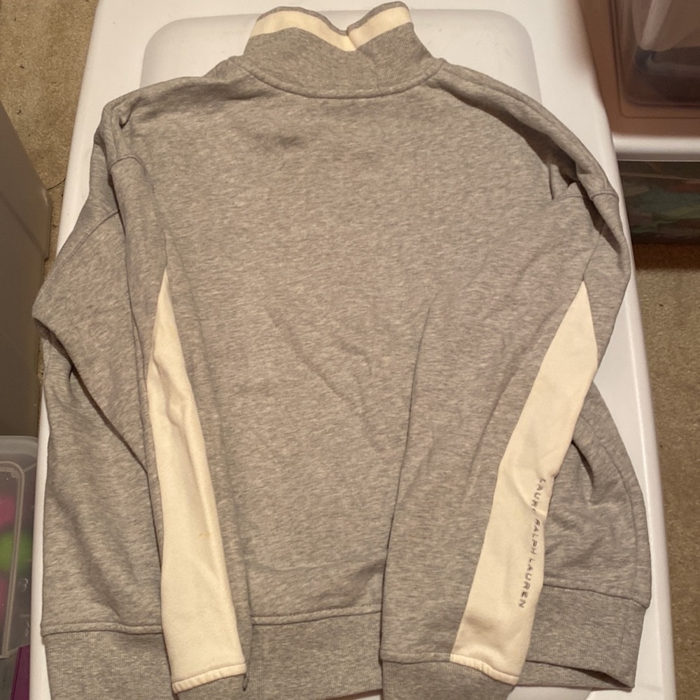 Sweatshirt - Picture 5 of 5